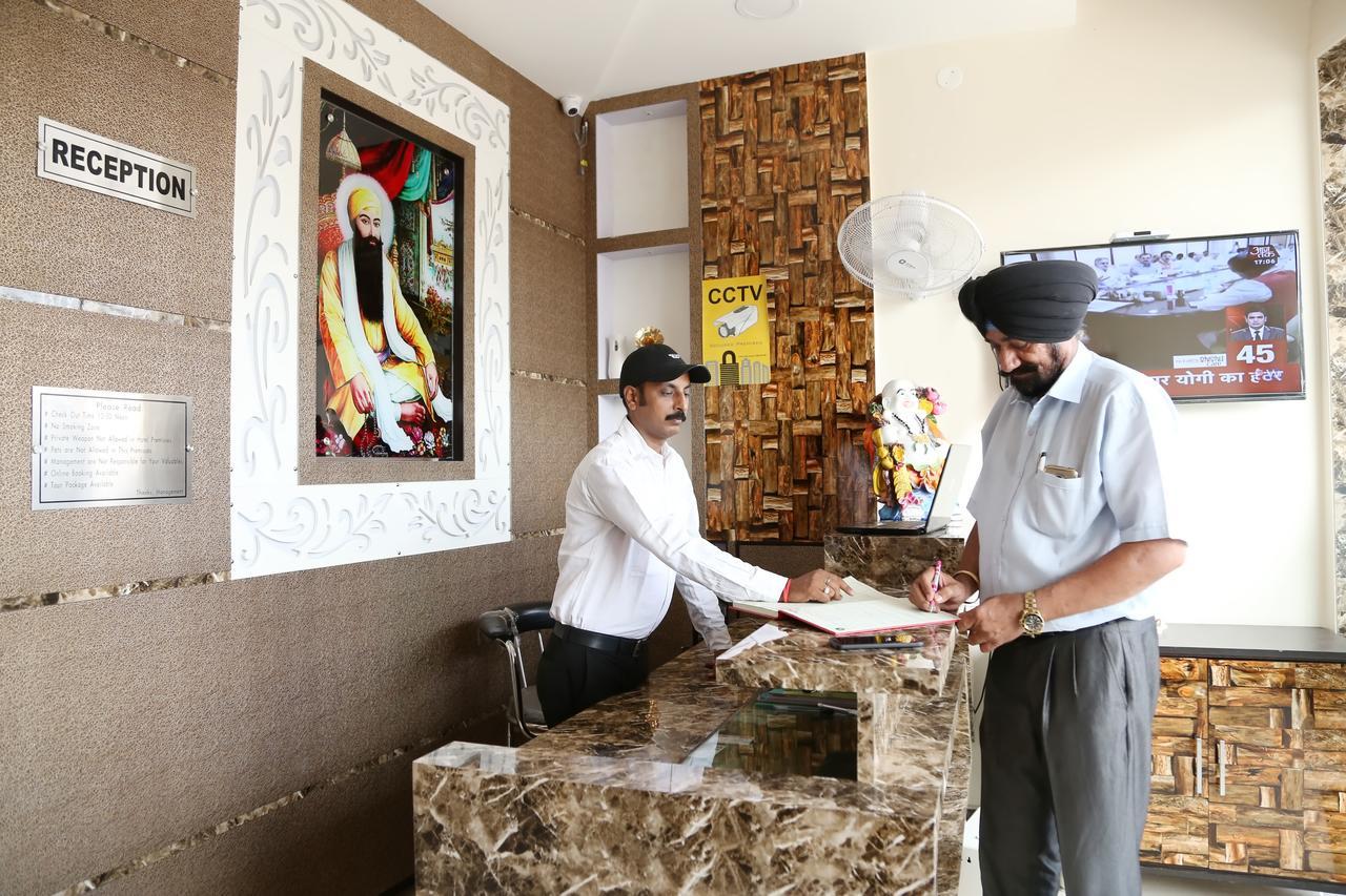 Hotel Chohan Residency Амрітсар Екстер'єр фото